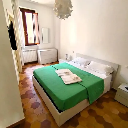 Dell'arco Apartament *